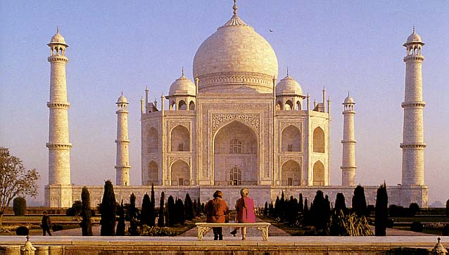 The Love Momento- The Taj Mahal